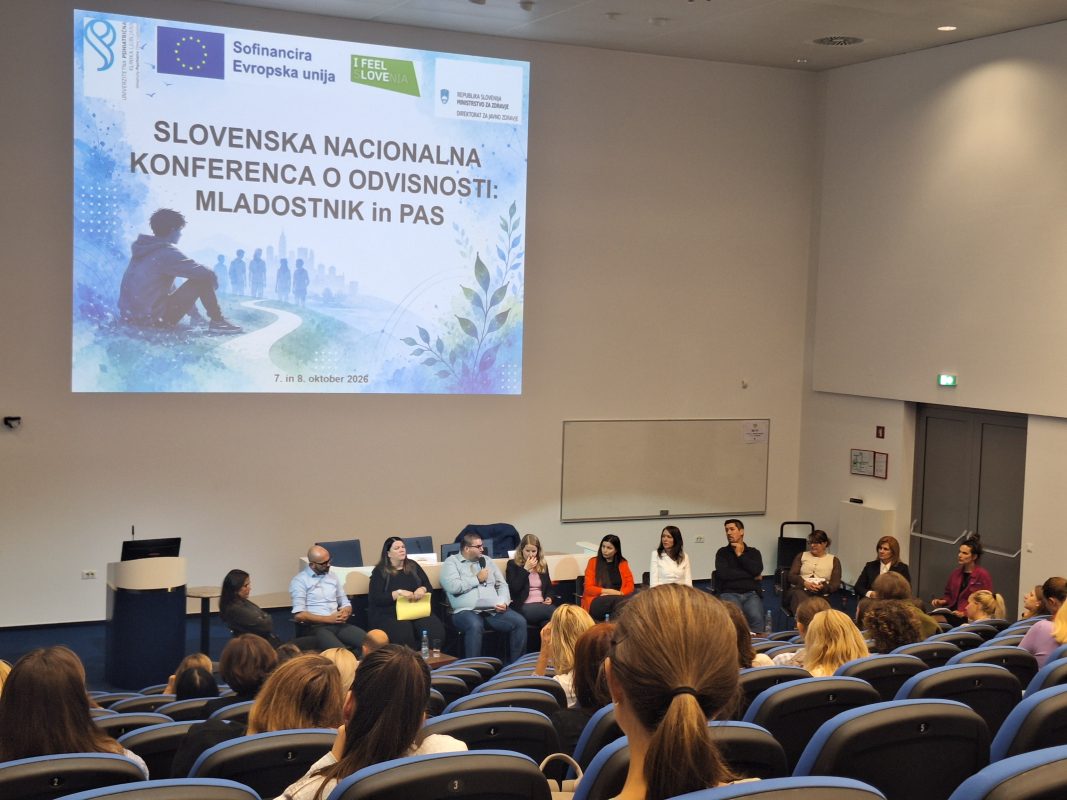 Okrogla miza na Slovenski nacionalni konferenci o odvisnosti: Mladostnik in PAS, 8. oktober 2026